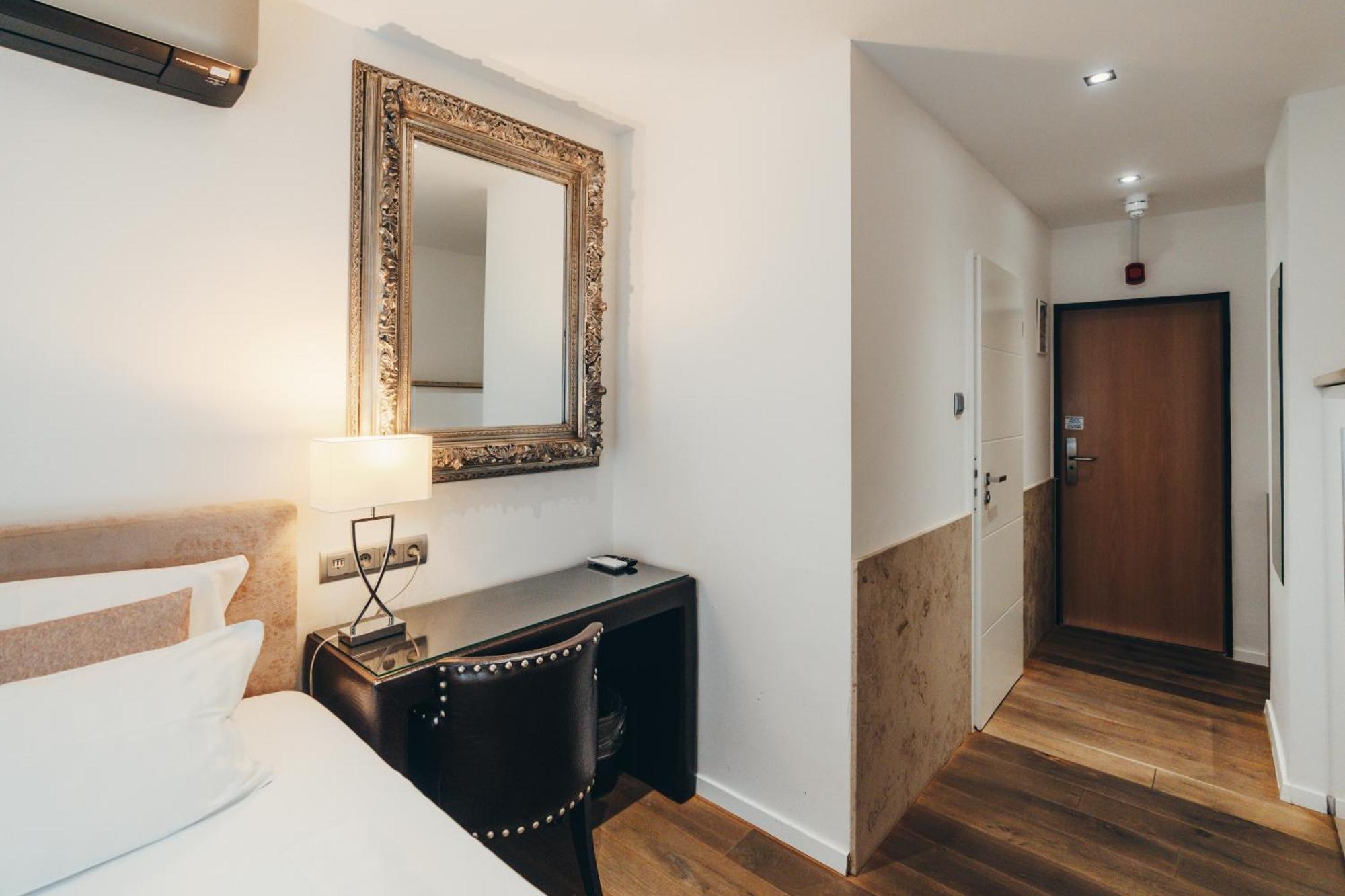 Boutique Hotel Duesseldorf Berial Exteriör bild